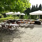 Altes Zollhaus 4*