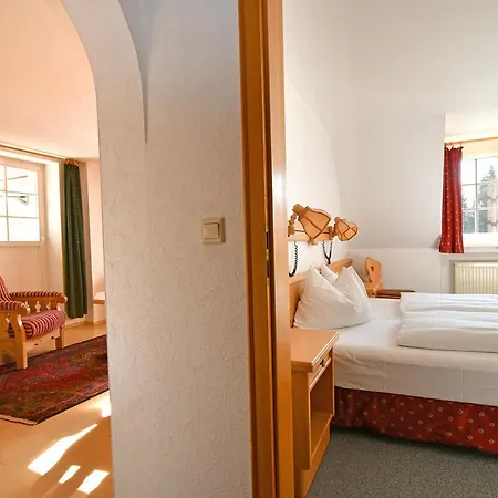 Altes Zollhaus 4* Hermsdorf (Saxony)