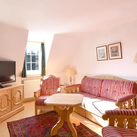Hotel Altes Zollhaus 4*