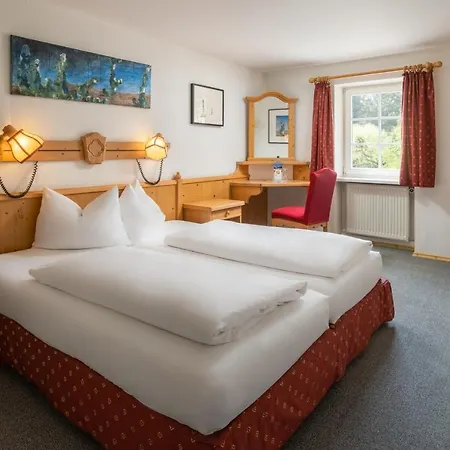 Altes Zollhaus Hotel 4*