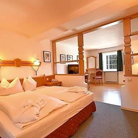Otel Altes Zollhaus